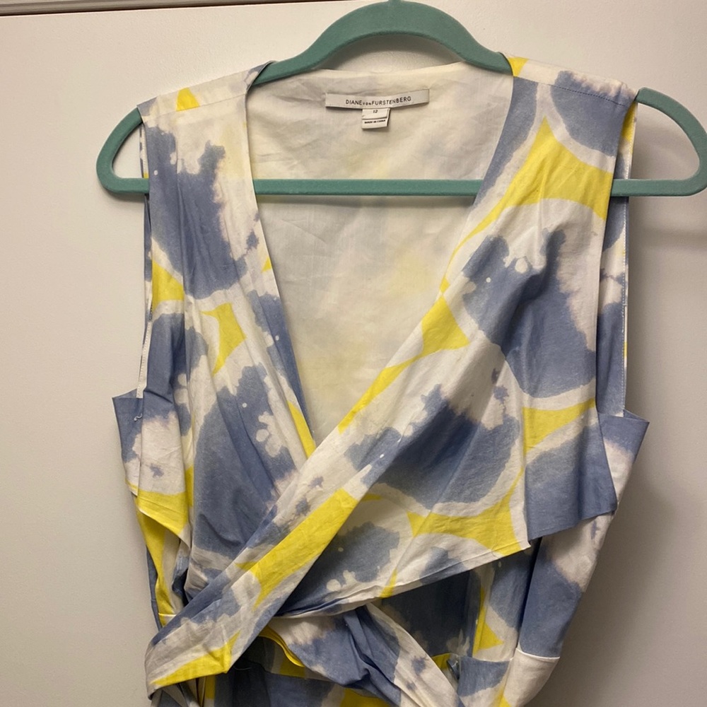 DVF size 12 mini wrap dress. Worn once. Blue and yellow abstract pattern